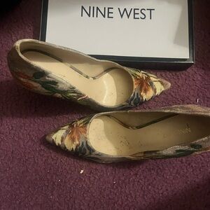 Carpentry nine W. stilettos